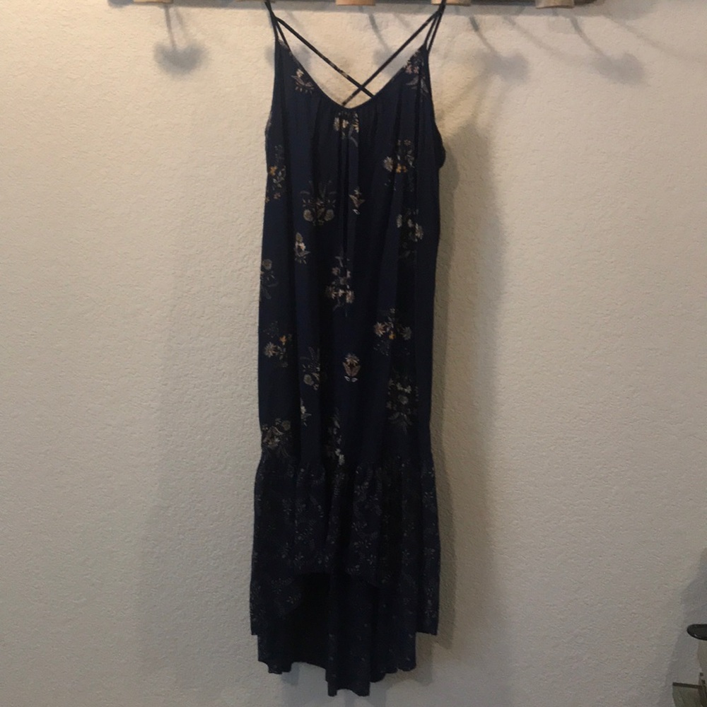 NEVER WORN. Midi dress. Floral navy.